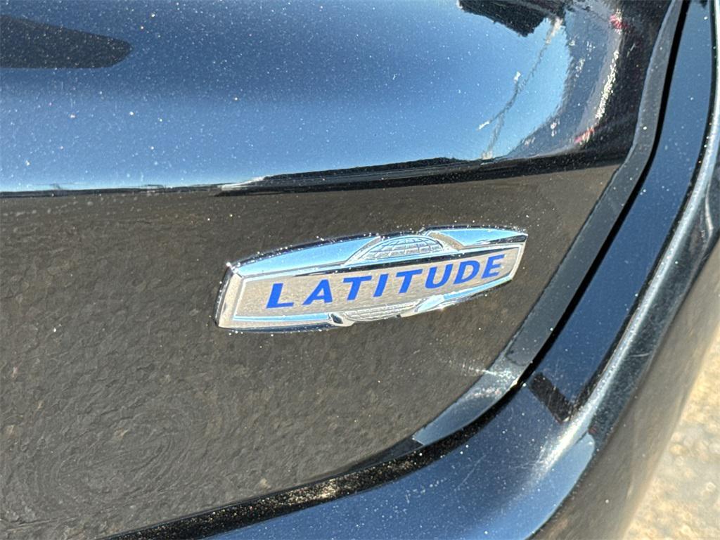 used 2024 Jeep Compass car, priced at $20,989