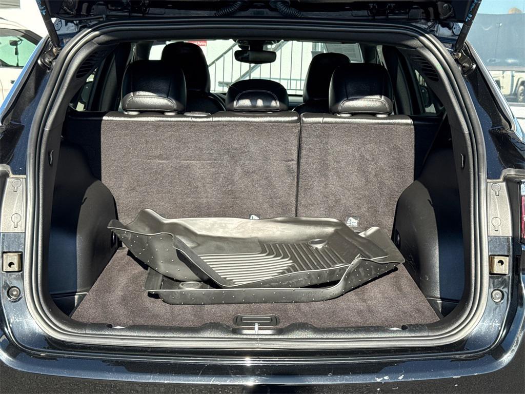 used 2024 Jeep Compass car, priced at $20,989