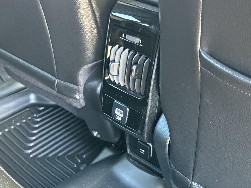 used 2024 Jeep Compass car, priced at $20,989