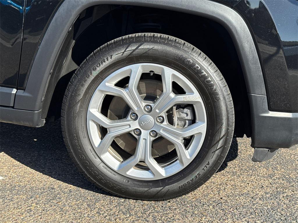 used 2024 Jeep Compass car, priced at $20,989