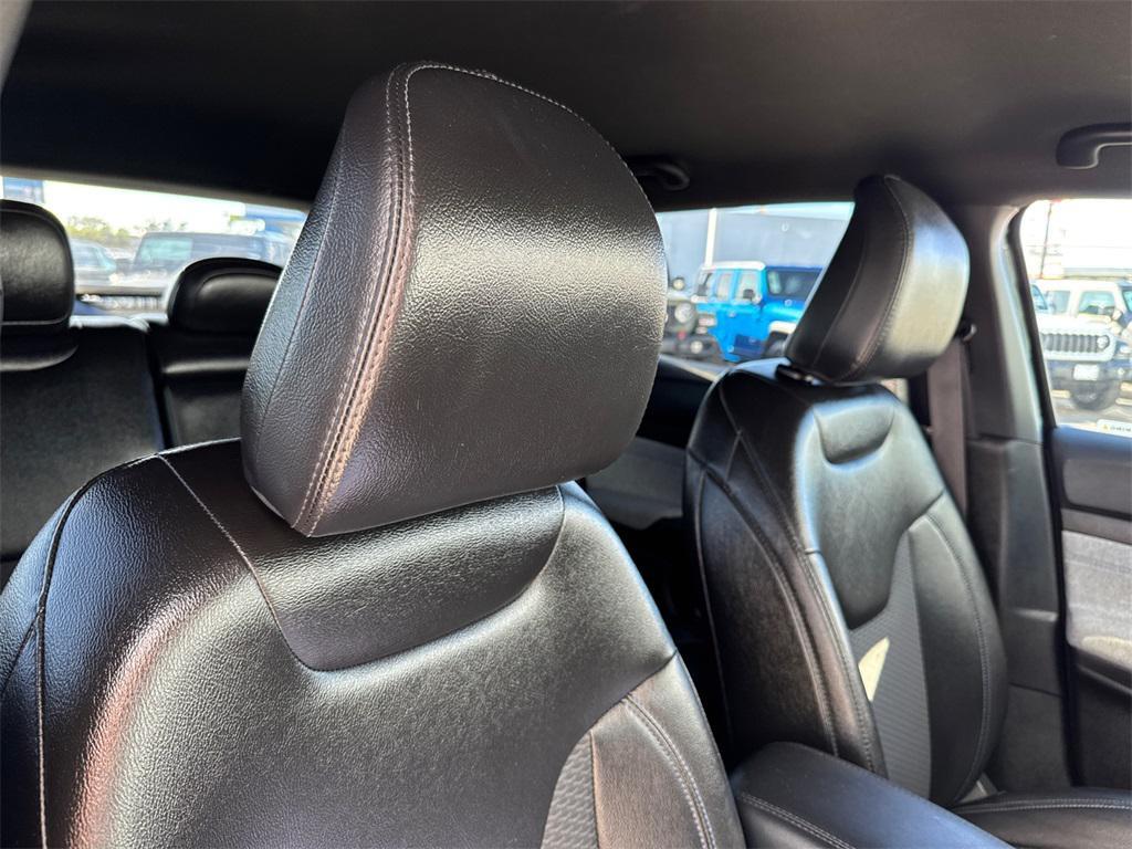 used 2024 Jeep Compass car, priced at $20,989