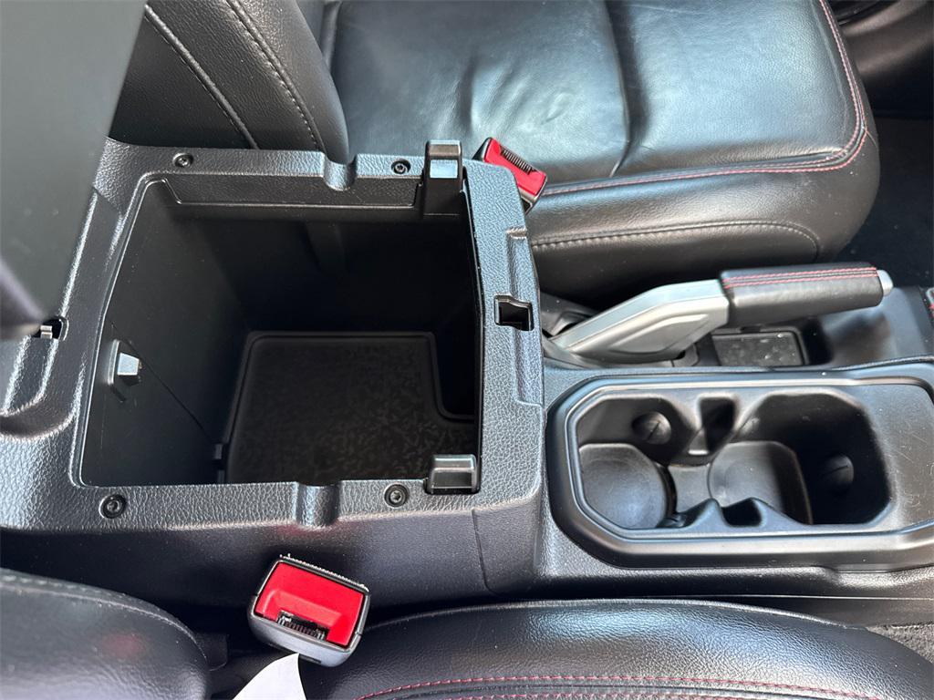 used 2020 Jeep Wrangler Unlimited car, priced at $25,595
