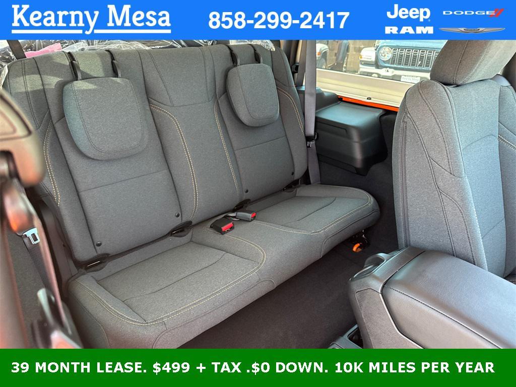 new 2025 Jeep Wrangler car, priced at $41,060