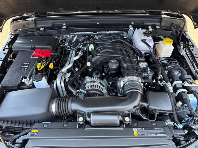 new 2025 Jeep Gladiator car, priced at $50,875
