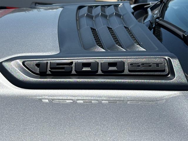 new 2025 Ram 1500 car, priced at $58,954