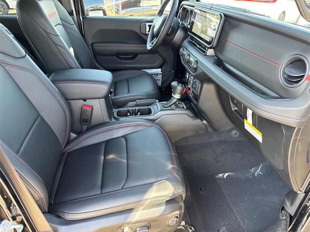 new 2026 Jeep Wrangler car, priced at $75,885