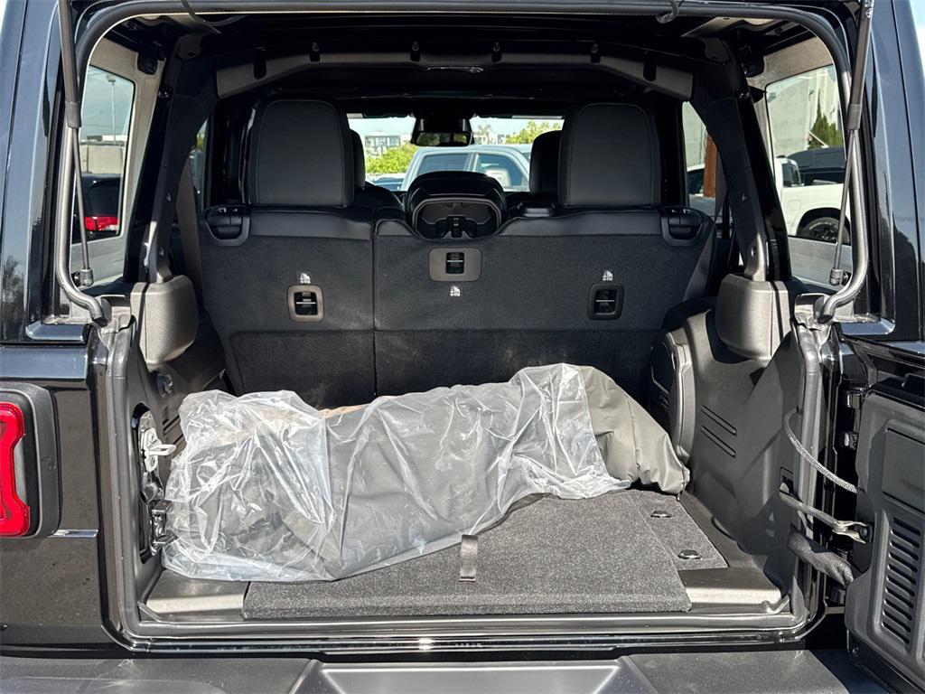 new 2026 Jeep Wrangler car, priced at $75,885