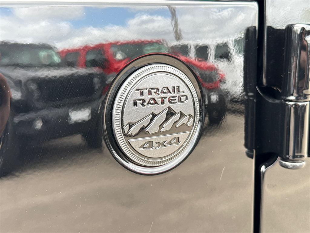 new 2025 Jeep Wrangler car, priced at $47,222