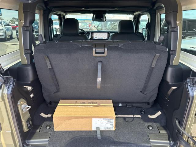 new 2025 Jeep Wrangler car, priced at $54,657