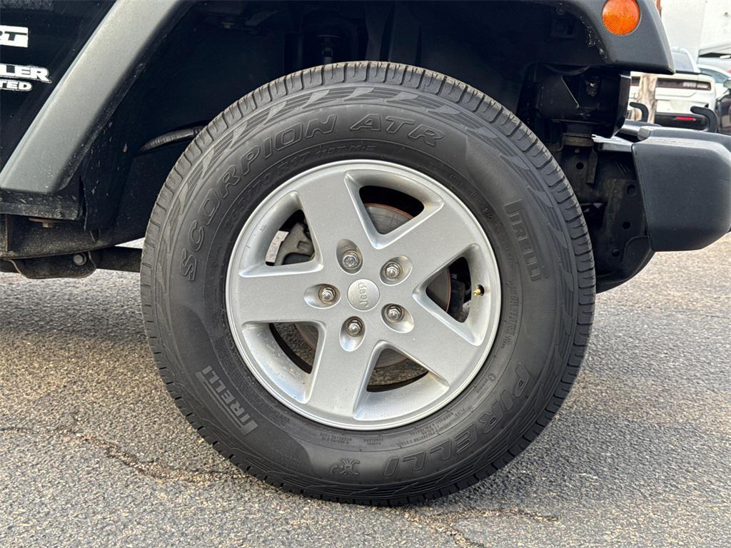 used 2014 Jeep Wrangler Unlimited car, priced at $18,777