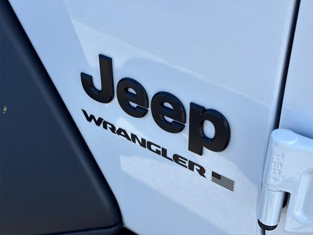 new 2025 Jeep Wrangler car, priced at $50,640