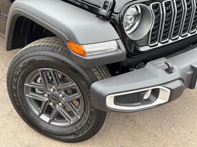 new 2025 Jeep Gladiator car, priced at $46,923