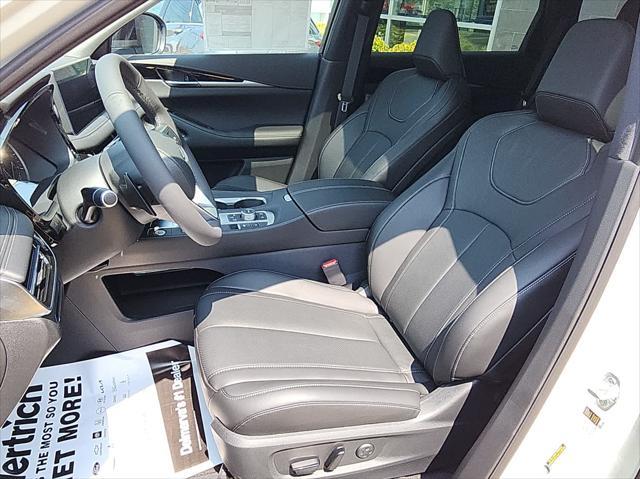 used 2025 INFINITI QX60 car, priced at $43,618