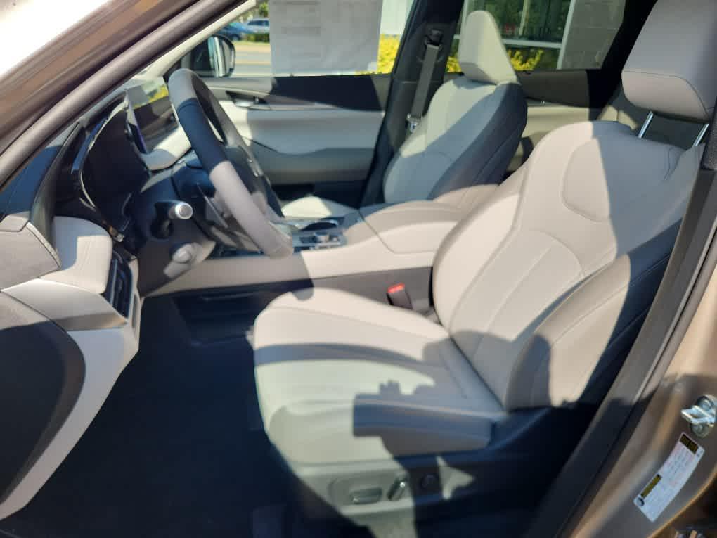 new 2026 INFINITI QX60 car, priced at $62,185
