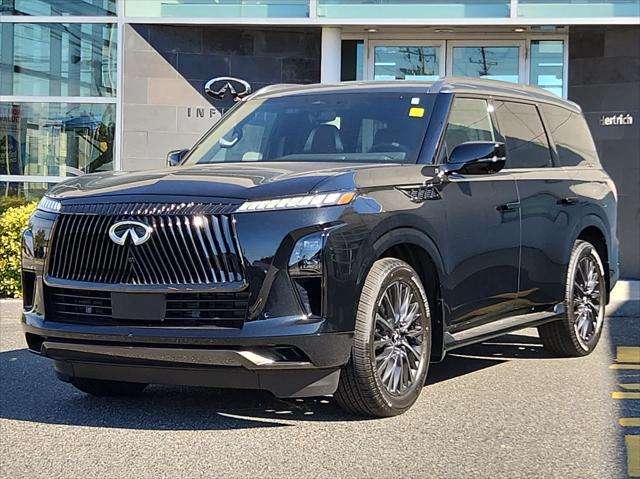 new 2025 INFINITI QX80 car, priced at $113,880