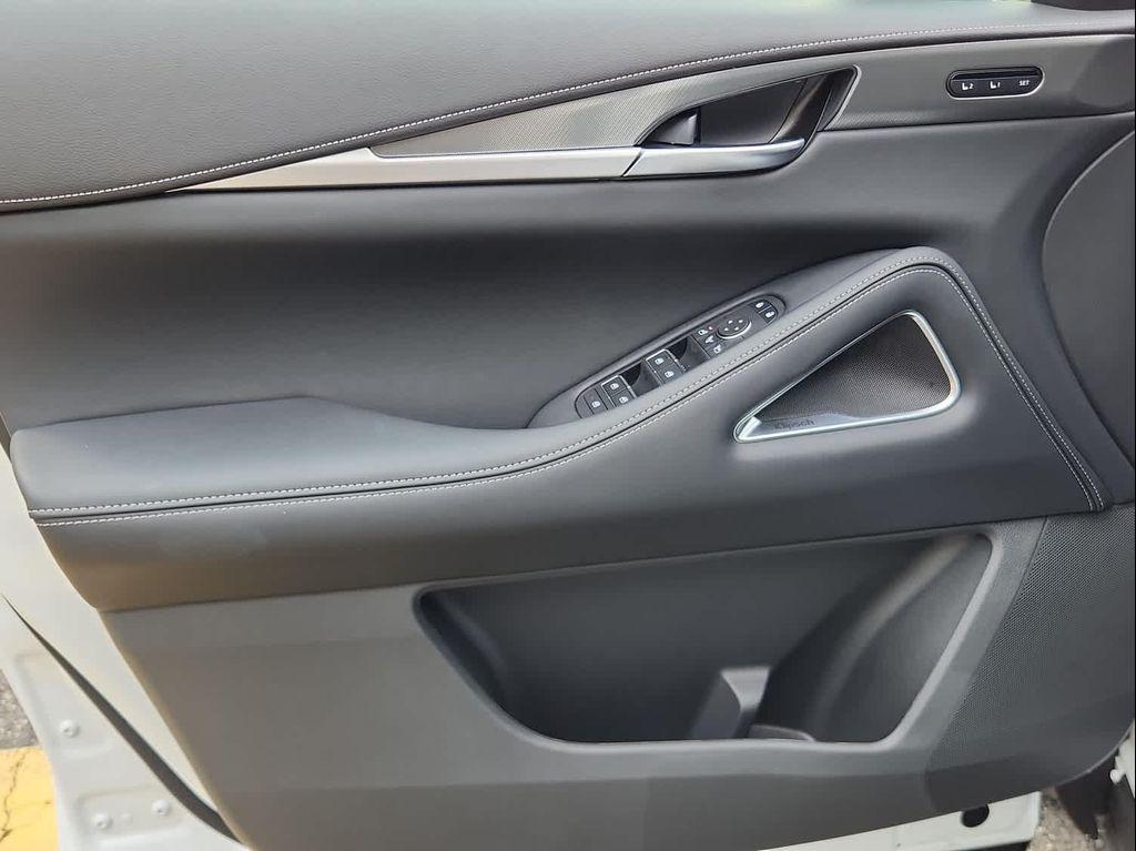 new 2026 INFINITI QX60 car, priced at $58,023