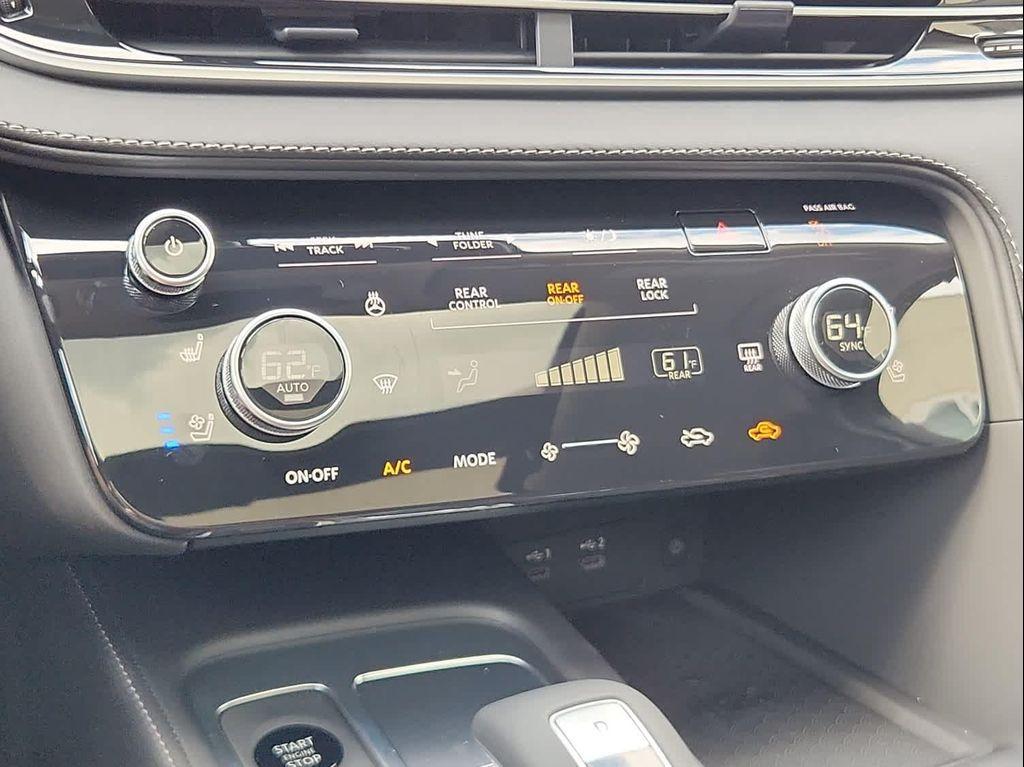 new 2026 INFINITI QX60 car, priced at $58,023