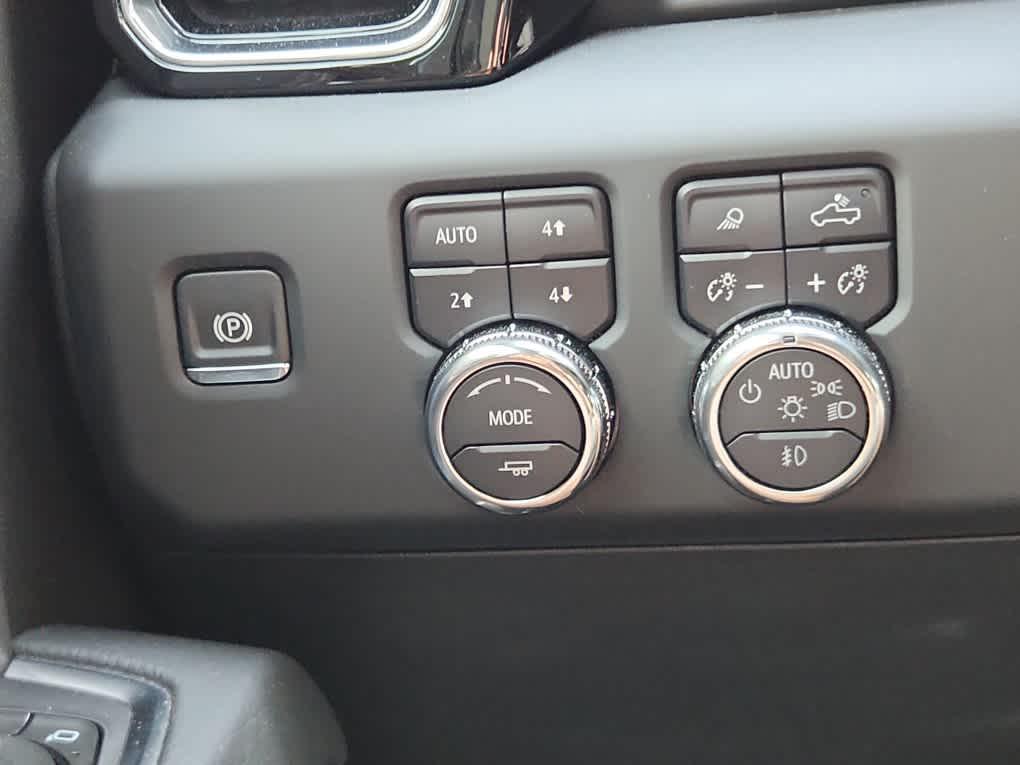 used 2025 GMC Sierra 2500 car, priced at $79,977