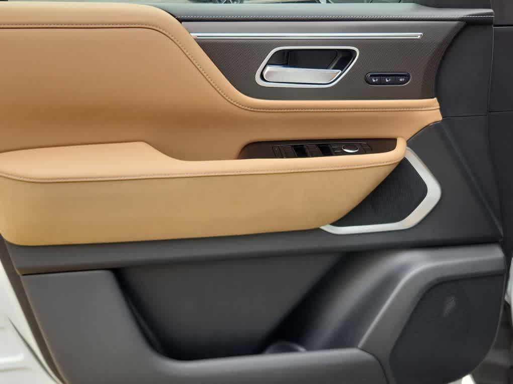 new 2025 INFINITI QX80 car, priced at $92,408