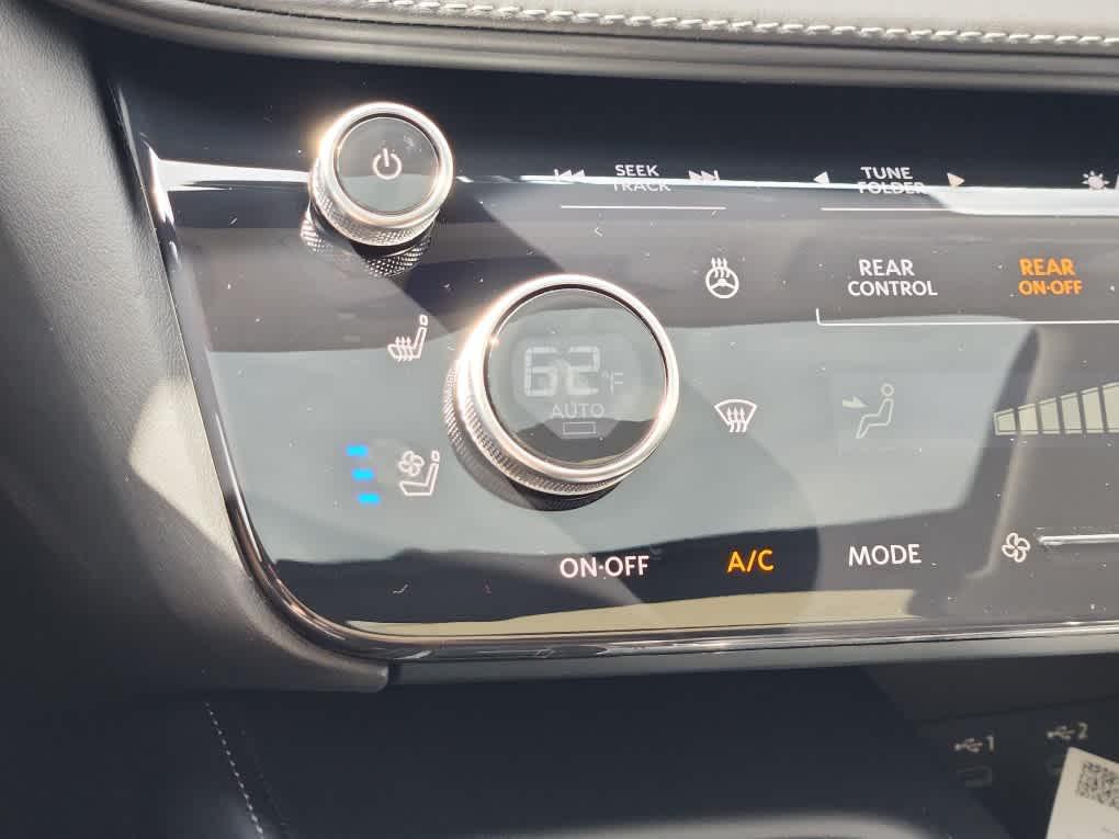 new 2026 INFINITI QX60 car, priced at $57,453