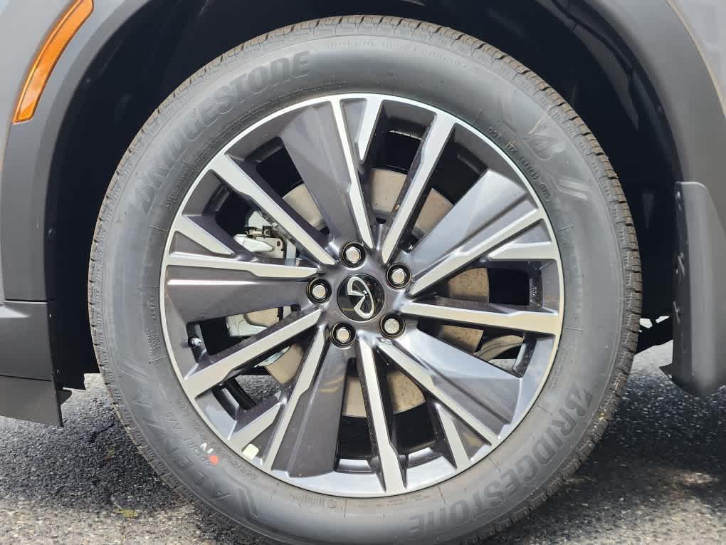 new 2026 INFINITI QX60 car, priced at $57,453