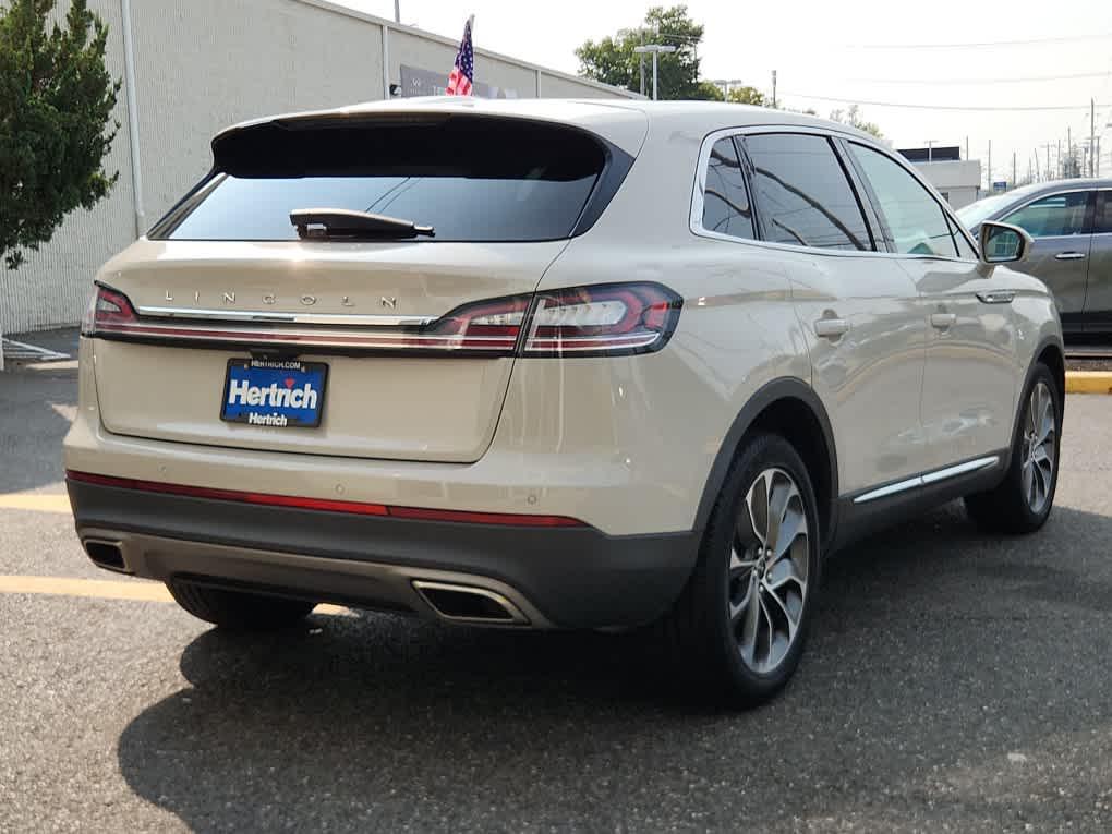 used 2021 Lincoln Nautilus car, priced at $31,964