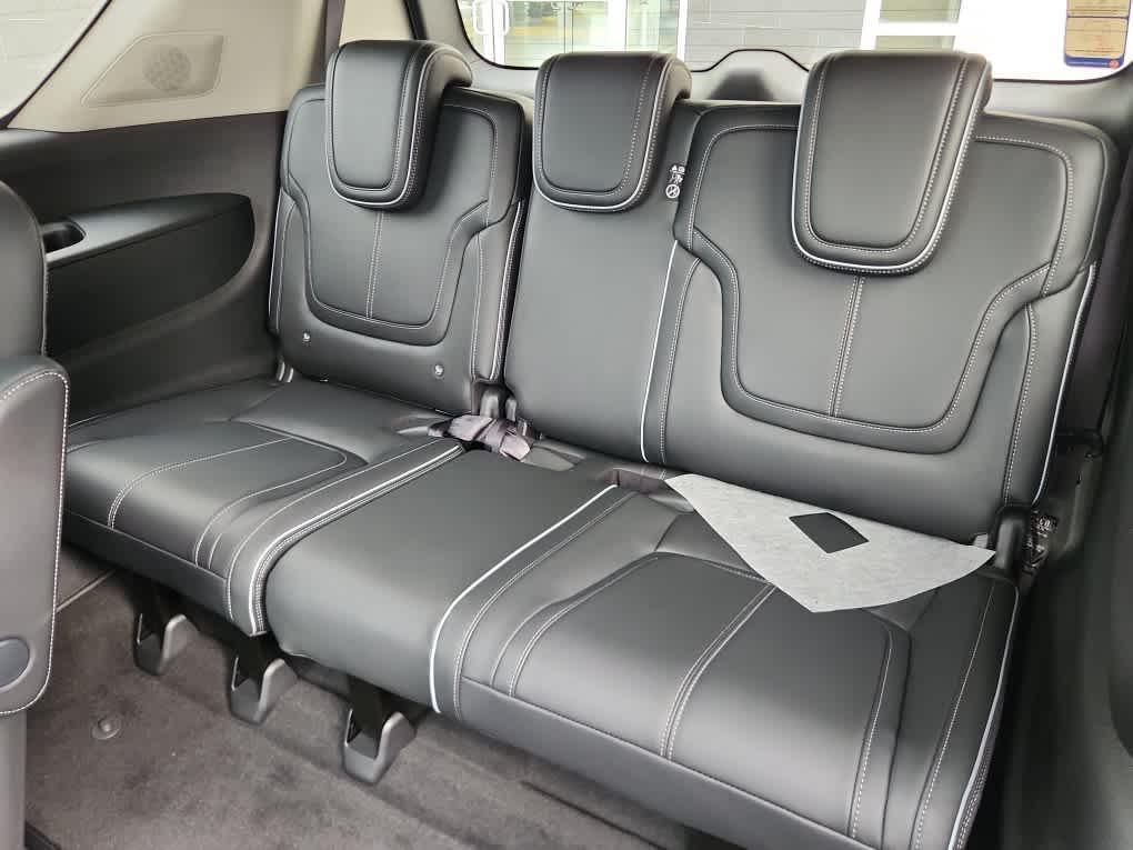 new 2025 INFINITI QX80 car, priced at $96,660