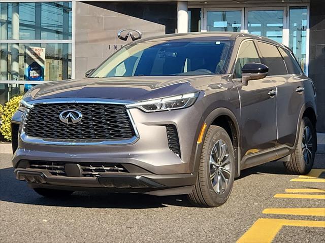 new 2025 INFINITI QX60 car, priced at $53,875