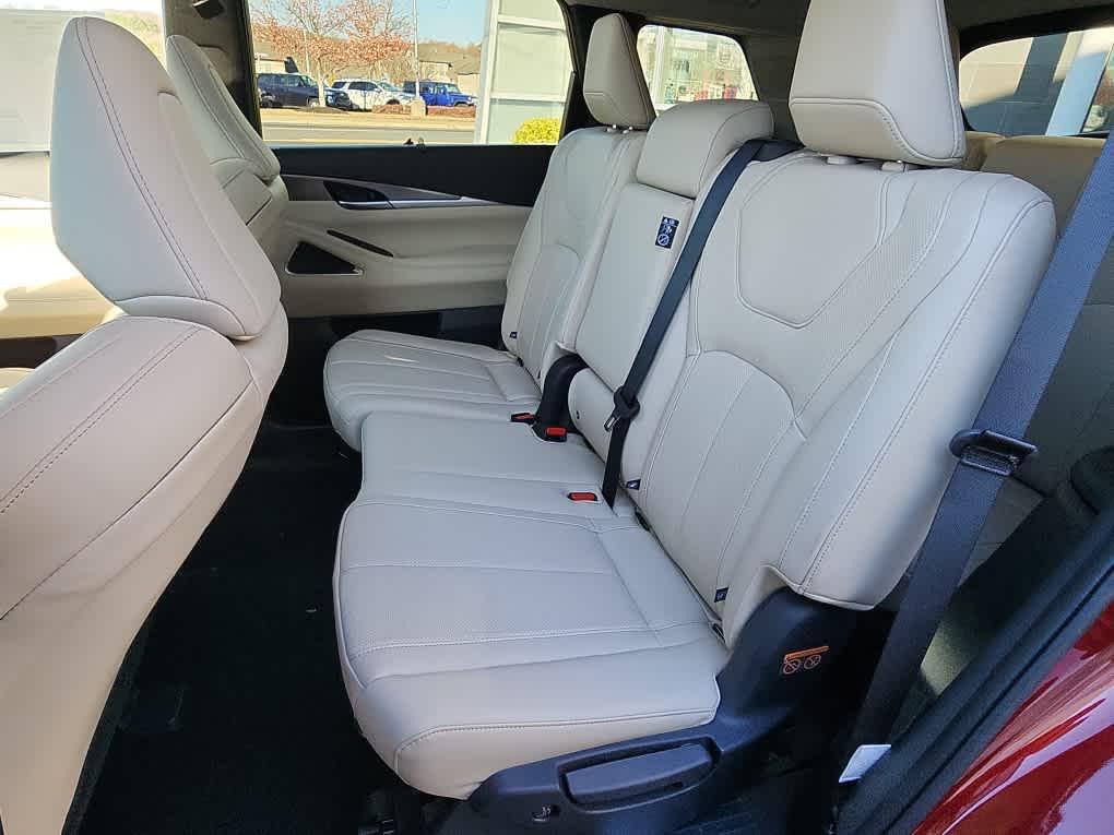 new 2025 INFINITI QX60 car, priced at $59,912