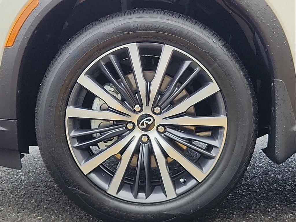 new 2025 INFINITI QX60 car, priced at $53,434