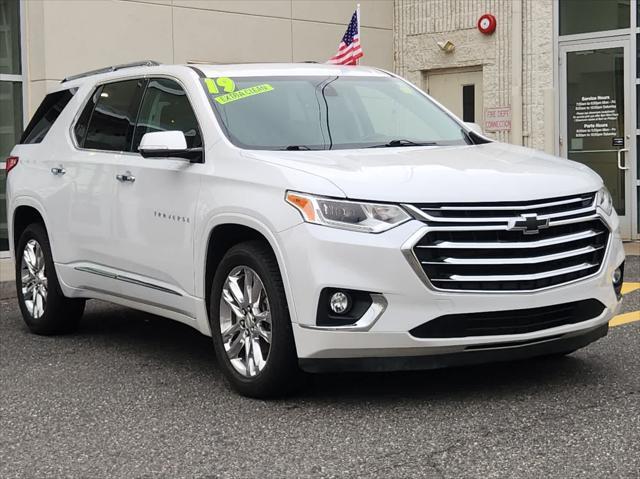 used 2019 Chevrolet Traverse car, priced at $27,511