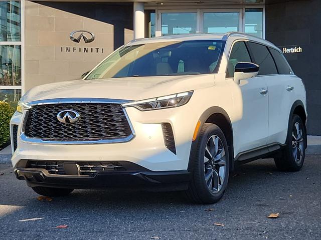 new 2025 INFINITI QX60 car, priced at $62,580