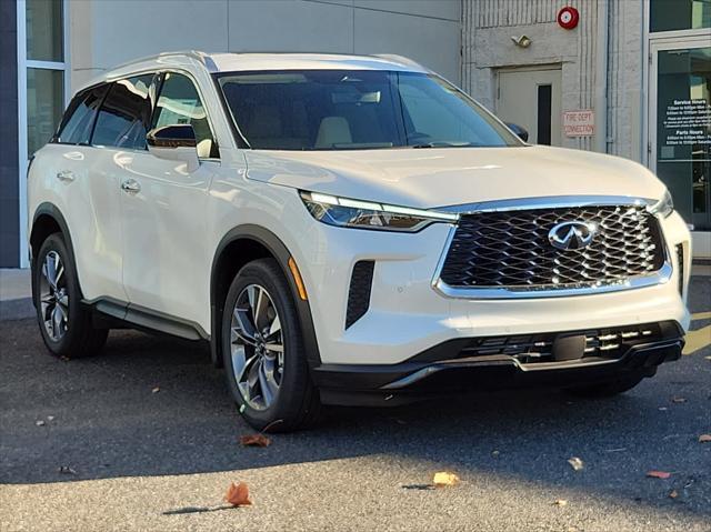 new 2025 INFINITI QX60 car, priced at $62,580