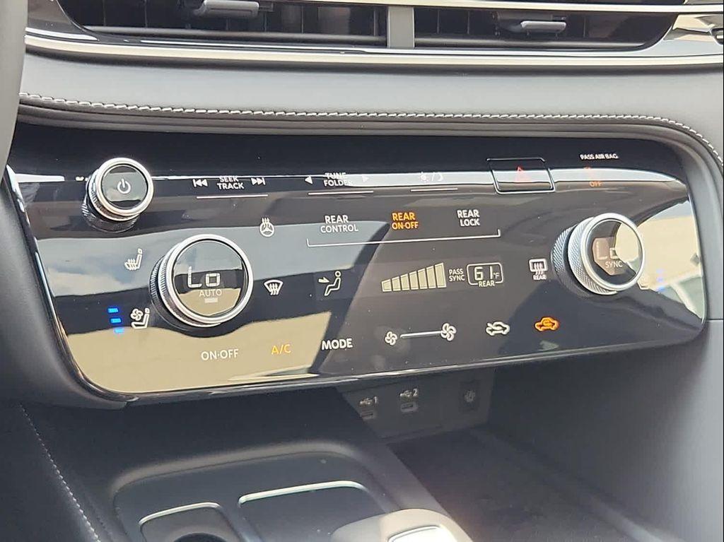 new 2026 INFINITI QX60 car, priced at $59,920