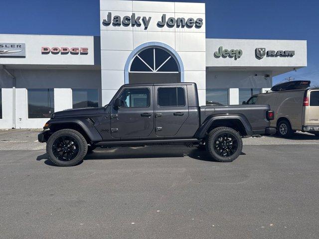 new 2025 Jeep Gladiator car, priced at $45,235