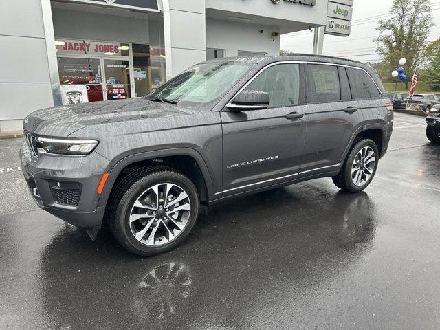 new 2025 Jeep Grand Cherokee car, priced at $59,385