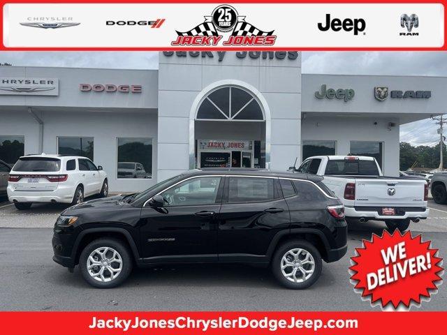 new 2024 Jeep Compass car, priced at $28,090