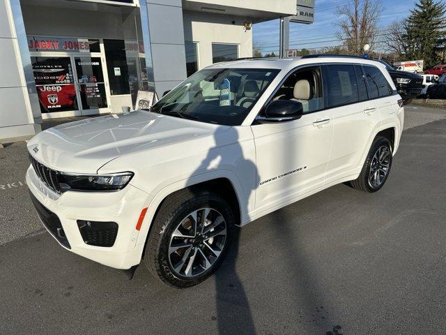 used 2022 Jeep Grand Cherokee car, priced at $42,975