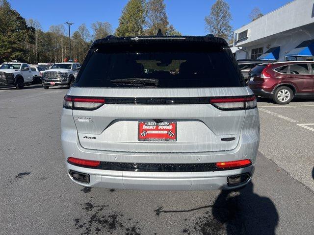 new 2025 Jeep Grand Cherokee car, priced at $62,520