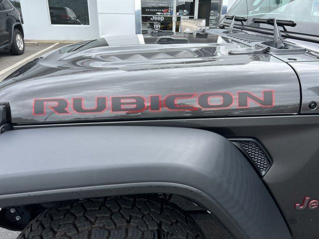 used 2024 Jeep Gladiator car, priced at $53,900