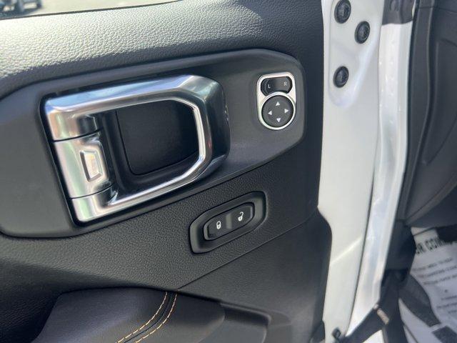 new 2025 Jeep Gladiator car, priced at $48,007