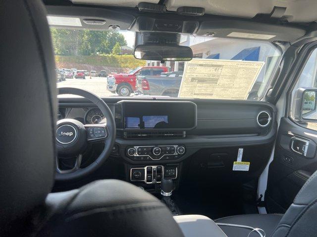 new 2025 Jeep Gladiator car, priced at $48,007