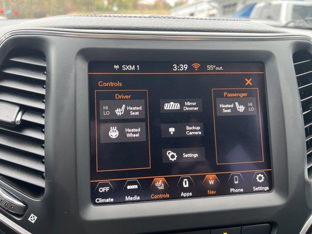 used 2023 Jeep Cherokee car, priced at $24,900