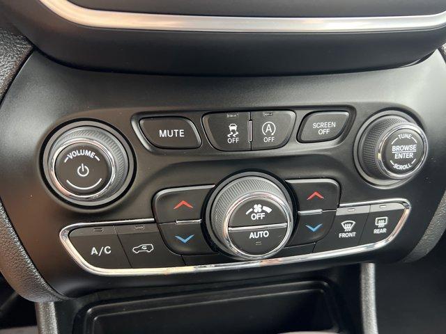 used 2023 Jeep Cherokee car, priced at $24,900