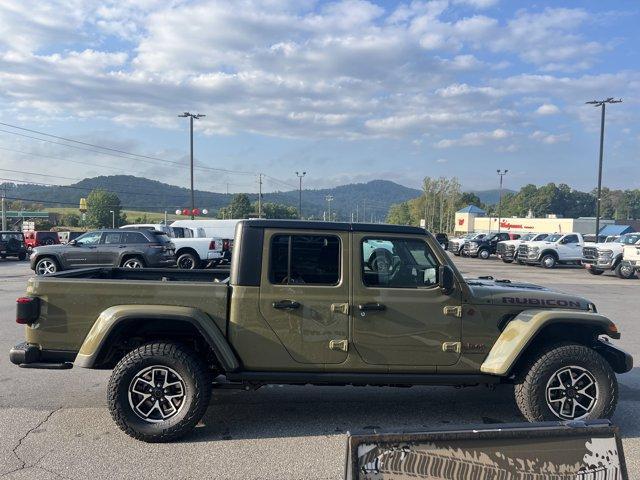 new 2025 Jeep Gladiator car, priced at $59,212
