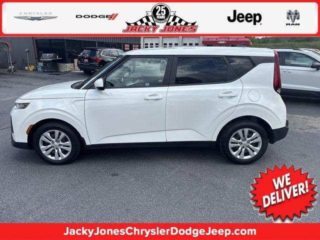 used 2022 Kia Soul car, priced at $16,288