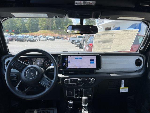 new 2025 Jeep Wrangler car, priced at $41,068