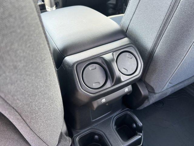 new 2025 Jeep Wrangler car, priced at $41,068