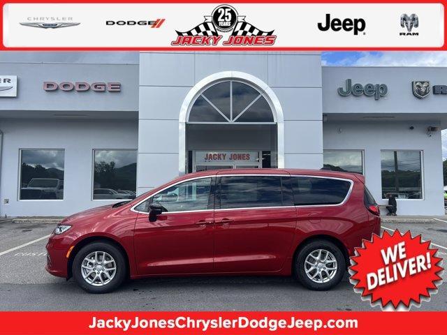new 2026 Chrysler Pacifica car, priced at $45,185