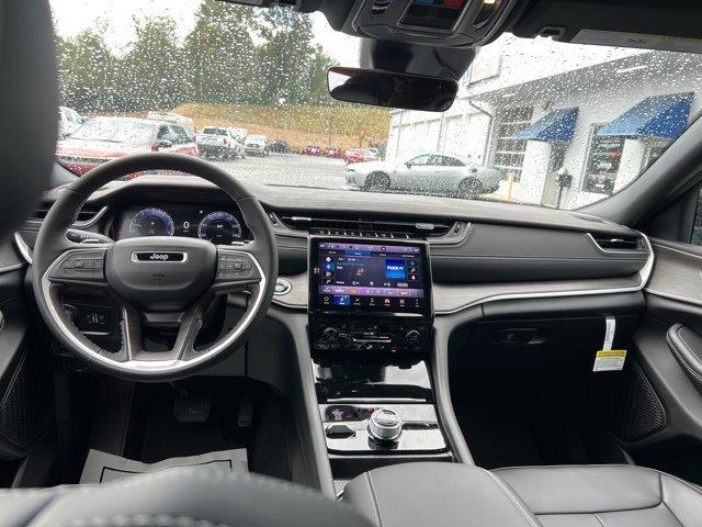 new 2025 Jeep Grand Cherokee car, priced at $49,317